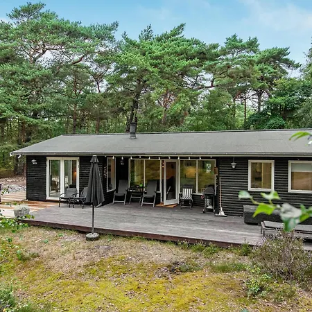 Feriehus 3 Bedroom Gorgeous In